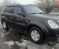 Чорний Cанг Йонг Rexton, об'ємом двигуна 2.7 л та пробігом 190 тис. км за 8600 $, фото 2 на Automoto.ua