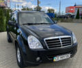 Чорний Cанг Йонг Rexton, об'ємом двигуна 2.7 л та пробігом 159 тис. км за 9500 $, фото 2 на Automoto.ua