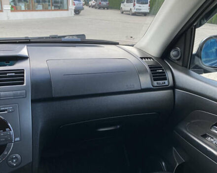 Чорний Cанг Йонг Rexton, об'ємом двигуна 2.7 л та пробігом 159 тис. км за 8900 $, фото 18 на Automoto.ua