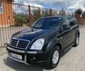 Черный Cанг Йонг Рекстон, объемом двигателя 2.7 л и пробегом 250 тыс. км за 9600 $, фото 1 на Automoto.ua