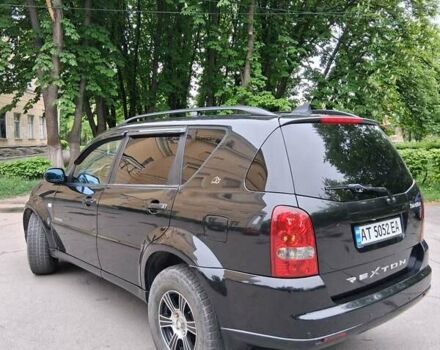 Чорний Cанг Йонг Rexton, об'ємом двигуна 2.7 л та пробігом 224 тис. км за 7450 $, фото 6 на Automoto.ua