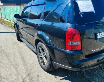 Черный Cанг Йонг Рекстон, объемом двигателя 2.7 л и пробегом 320 тыс. км за 7300 $, фото 11 на Automoto.ua