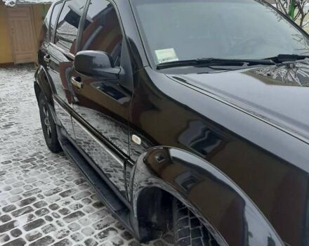 Черный Cанг Йонг Рекстон, объемом двигателя 2.7 л и пробегом 285 тыс. км за 8500 $, фото 2 на Automoto.ua