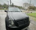 Чорний Cанг Йонг Rexton, об'ємом двигуна 2.7 л та пробігом 300 тис. км за 6700 $, фото 3 на Automoto.ua