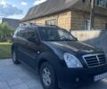 Черный Cанг Йонг Рекстон, объемом двигателя 2.7 л и пробегом 240 тыс. км за 8000 $, фото 1 на Automoto.ua