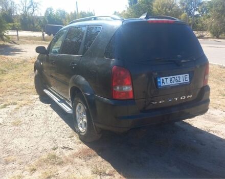 Чорний Cанг Йонг Rexton, об'ємом двигуна 2.7 л та пробігом 300 тис. км за 2200 $, фото 5 на Automoto.ua