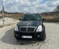 Черный Cанг Йонг Рекстон, объемом двигателя 2.7 л и пробегом 190 тыс. км за 8000 $, фото 1 на Automoto.ua