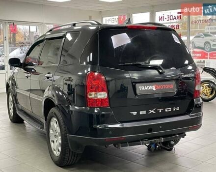 Черный Cанг Йонг Рекстон, объемом двигателя 2.7 л и пробегом 218 тыс. км за 7490 $, фото 11 на Automoto.ua