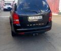 Черный Cанг Йонг Рекстон, объемом двигателя 2.7 л и пробегом 225 тыс. км за 9500 $, фото 1 на Automoto.ua
