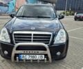 Черный Cанг Йонг Рекстон, объемом двигателя 2.7 л и пробегом 226 тыс. км за 7200 $, фото 10 на Automoto.ua