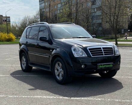 Чорний Cанг Йонг Rexton, об'ємом двигуна 0.27 л та пробігом 190 тис. км за 8950 $, фото 2 на Automoto.ua