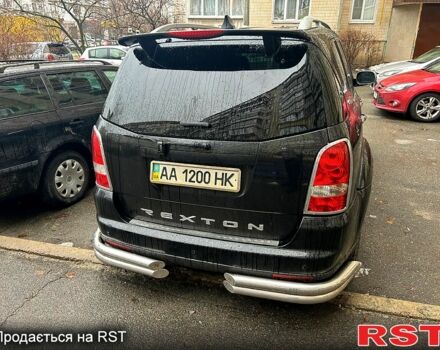 Чорний Cанг Йонг Rexton, об'ємом двигуна 2.7 л та пробігом 304 тис. км за 8700 $, фото 1 на Automoto.ua