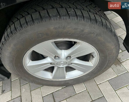 Черный Cанг Йонг Рекстон, объемом двигателя 2.7 л и пробегом 318 тыс. км за 8700 $, фото 17 на Automoto.ua