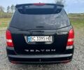 Чорний Cанг Йонг Rexton, об'ємом двигуна 2.7 л та пробігом 215 тис. км за 7200 $, фото 2 на Automoto.ua
