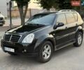 Чорний Cанг Йонг Rexton, об'ємом двигуна 2.7 л та пробігом 205 тис. км за 6400 $, фото 1 на Automoto.ua