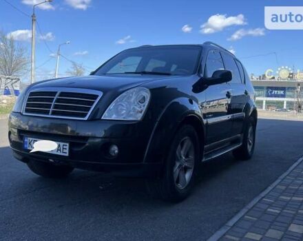 Чорний Cанг Йонг Rexton, об'ємом двигуна 2.7 л та пробігом 193 тис. км за 7999 $, фото 11 на Automoto.ua