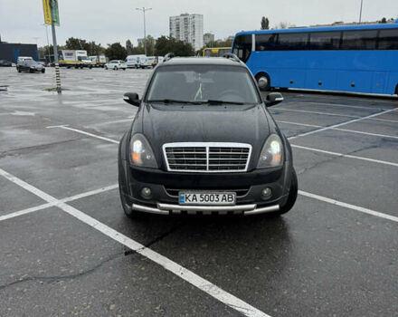 Чорний Cанг Йонг Rexton, об'ємом двигуна 2.7 л та пробігом 298 тис. км за 9800 $, фото 1 на Automoto.ua