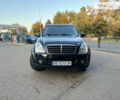 Чорний Cанг Йонг Rexton, об'ємом двигуна 2.7 л та пробігом 203 тис. км за 12000 $, фото 1 на Automoto.ua