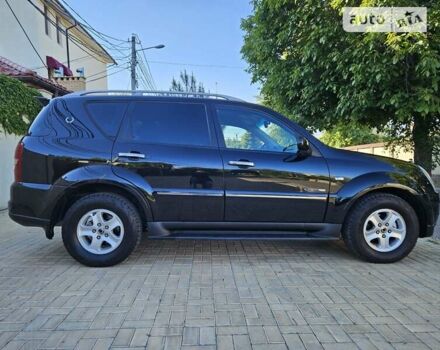 Чорний Cанг Йонг Rexton, об'ємом двигуна 2.7 л та пробігом 157 тис. км за 9900 $, фото 11 на Automoto.ua