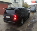 Чорний Cанг Йонг Rexton, об'ємом двигуна 2.7 л та пробігом 220 тис. км за 7000 $, фото 2 на Automoto.ua