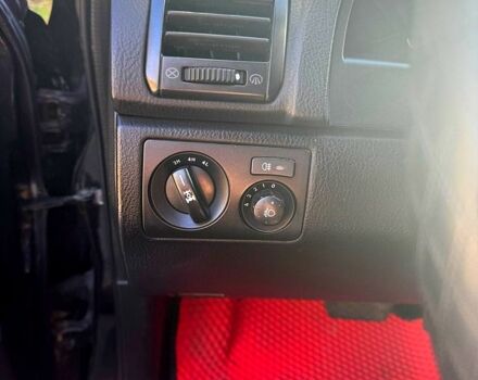 Черный Cанг Йонг Рекстон, объемом двигателя 2.7 л и пробегом 222 тыс. км за 6500 $, фото 3 на Automoto.ua