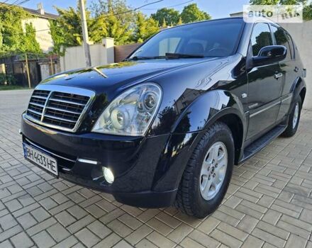 Чорний Cанг Йонг Rexton, об'ємом двигуна 2.7 л та пробігом 157 тис. км за 9900 $, фото 19 на Automoto.ua