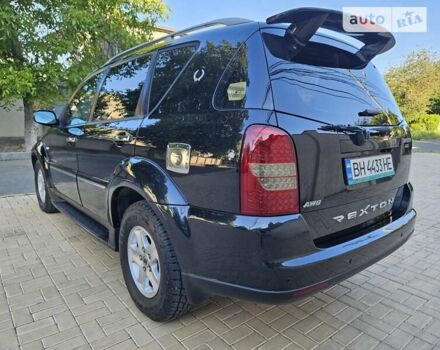 Чорний Cанг Йонг Rexton, об'ємом двигуна 2.7 л та пробігом 157 тис. км за 9900 $, фото 22 на Automoto.ua