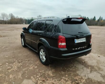 Черный Cанг Йонг Рекстон, объемом двигателя 2.7 л и пробегом 250 тыс. км за 9000 $, фото 5 на Automoto.ua