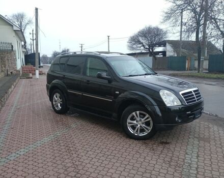 Черный Cанг Йонг Рекстон, объемом двигателя 0 л и пробегом 200 тыс. км за 5800 $, фото 6 на Automoto.ua