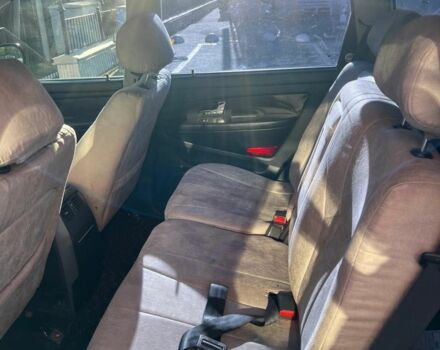 Черный Cанг Йонг Рекстон, объемом двигателя 2.7 л и пробегом 253 тыс. км за 7809 $, фото 6 на Automoto.ua