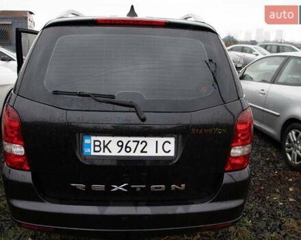 Чорний Cанг Йонг Rexton, об'ємом двигуна 2.7 л та пробігом 123 тис. км за 9000 $, фото 2 на Automoto.ua
