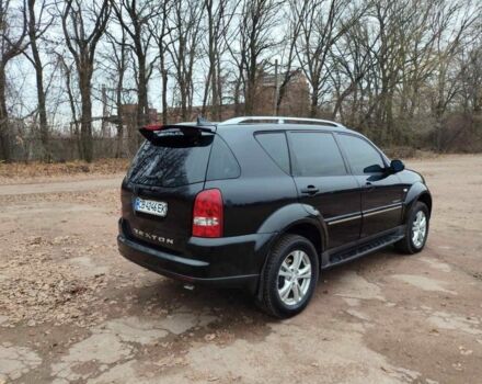 Черный Cанг Йонг Рекстон, объемом двигателя 2.7 л и пробегом 250 тыс. км за 9000 $, фото 1 на Automoto.ua