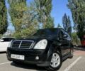 Чорний Cанг Йонг Rexton, об'ємом двигуна 2.7 л та пробігом 190 тис. км за 8900 $, фото 1 на Automoto.ua