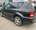 Чорний Cанг Йонг Rexton, об'ємом двигуна 2.7 л та пробігом 222 тис. км за 9000 $, фото 2 на Automoto.ua
