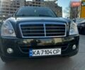 Чорний Cанг Йонг Rexton, об'ємом двигуна 2.7 л та пробігом 161 тис. км за 11500 $, фото 9 на Automoto.ua