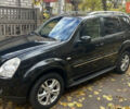 Чорний Cанг Йонг Rexton, об'ємом двигуна 2.7 л та пробігом 220 тис. км за 11000 $, фото 1 на Automoto.ua