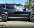 Чорний Cанг Йонг Rexton, об'ємом двигуна 2.7 л та пробігом 210 тис. км за 11000 $, фото 3 на Automoto.ua
