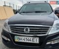 Черный Cанг Йонг Рекстон, объемом двигателя 2.7 л и пробегом 260 тыс. км за 10400 $, фото 3 на Automoto.ua
