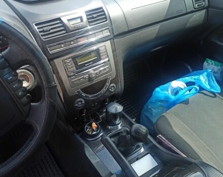 Черный Cанг Йонг Рекстон, объемом двигателя 2.7 л и пробегом 95 тыс. км за 17000 $, фото 9 на Automoto.ua