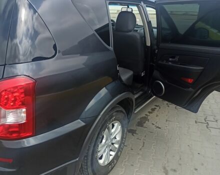 Черный Cанг Йонг Рекстон, объемом двигателя 2.7 л и пробегом 95 тыс. км за 17000 $, фото 18 на Automoto.ua