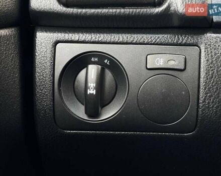 Черный Cанг Йонг Рекстон, объемом двигателя 2.7 л и пробегом 201 тыс. км за 10900 $, фото 21 на Automoto.ua