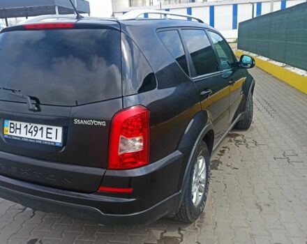 Черный Cанг Йонг Рекстон, объемом двигателя 2.7 л и пробегом 95 тыс. км за 17000 $, фото 10 на Automoto.ua