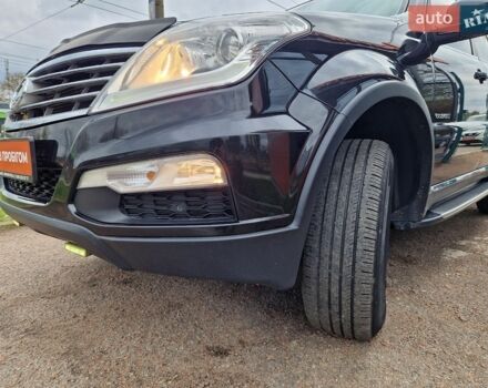Чорний Cанг Йонг Rexton, об'ємом двигуна 2.7 л та пробігом 201 тис. км за 9500 $, фото 25 на Automoto.ua