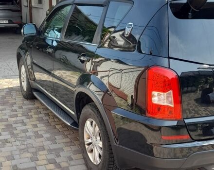 Чорний Cанг Йонг Rexton, об'ємом двигуна 0 л та пробігом 82 тис. км за 14118 $, фото 15 на Automoto.ua