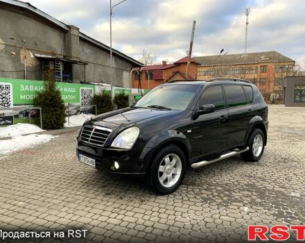 Чорний Cанг Йонг Rexton, об'ємом двигуна 2.7 л та пробігом 189 тис. км за 11950 $, фото 1 на Automoto.ua