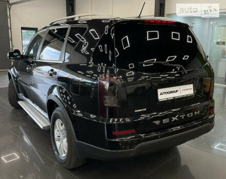 Чорний Cанг Йонг Rexton, об'ємом двигуна 2 л та пробігом 180 тис. км за 12700 $, фото 1 на Automoto.ua