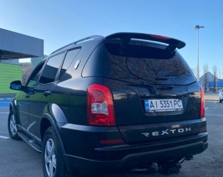 Черный Cанг Йонг Рекстон, объемом двигателя 2 л и пробегом 263 тыс. км за 9850 $, фото 4 на Automoto.ua