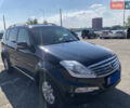 Чорний Cанг Йонг Rexton, об'ємом двигуна 2.7 л та пробігом 253 тис. км за 12999 $, фото 2 на Automoto.ua