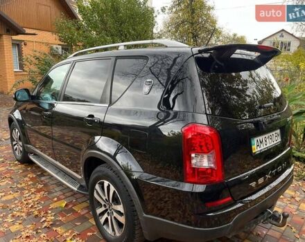 Черный Cанг Йонг Рекстон, объемом двигателя 2.7 л и пробегом 149 тыс. км за 12000 $, фото 8 на Automoto.ua