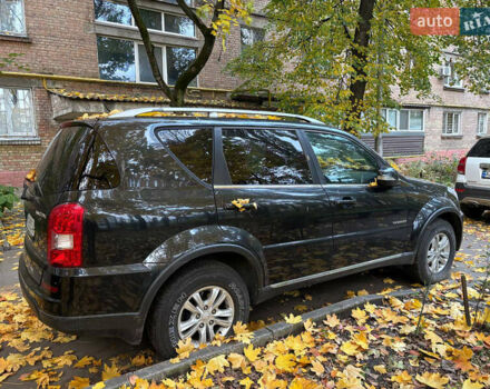 Чорний Cанг Йонг Rexton, об'ємом двигуна 2.7 л та пробігом 111 тис. км за 12500 $, фото 2 на Automoto.ua